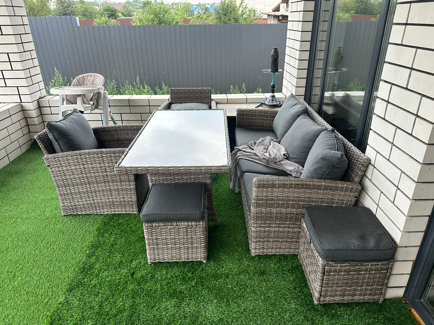 Комплект мебели ZOYA серый из искусственного ротанга: зона отдыха в серых тонах